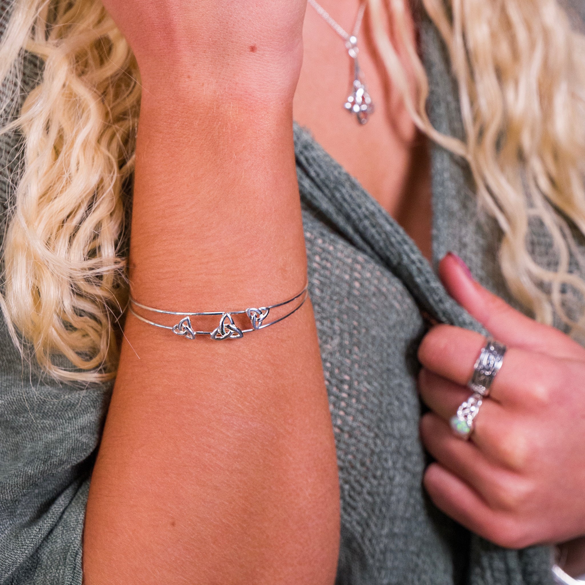 Silver Trinity Knots Bangle - Double Strand Torque Design – Celtic